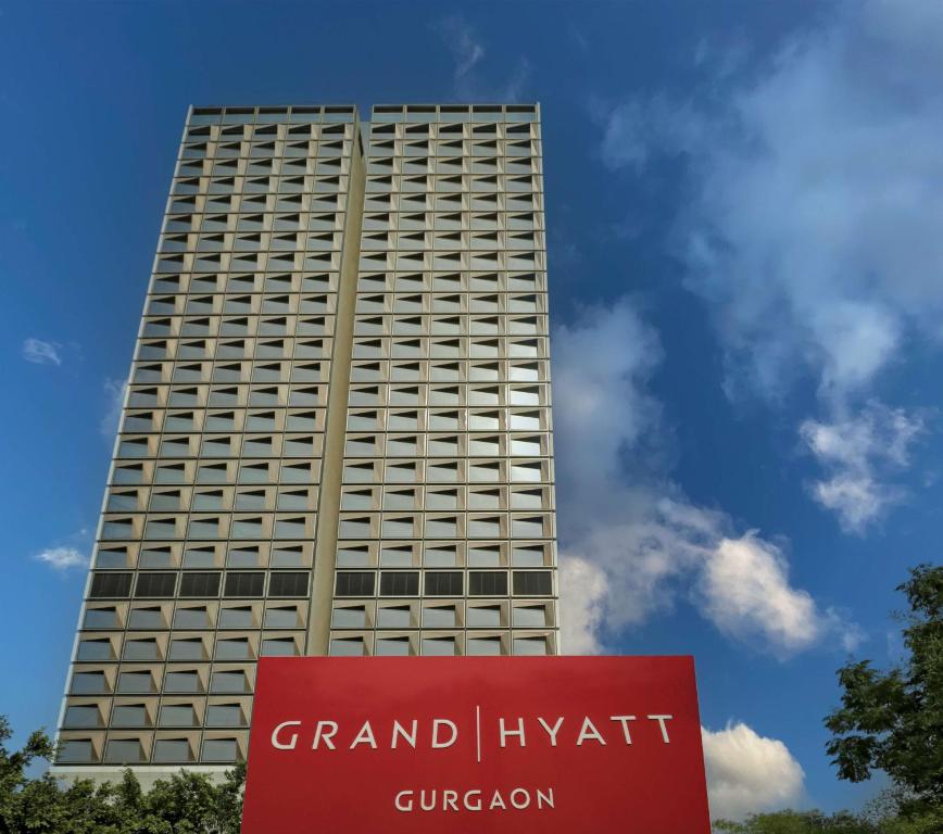 hotel-grand-hayat